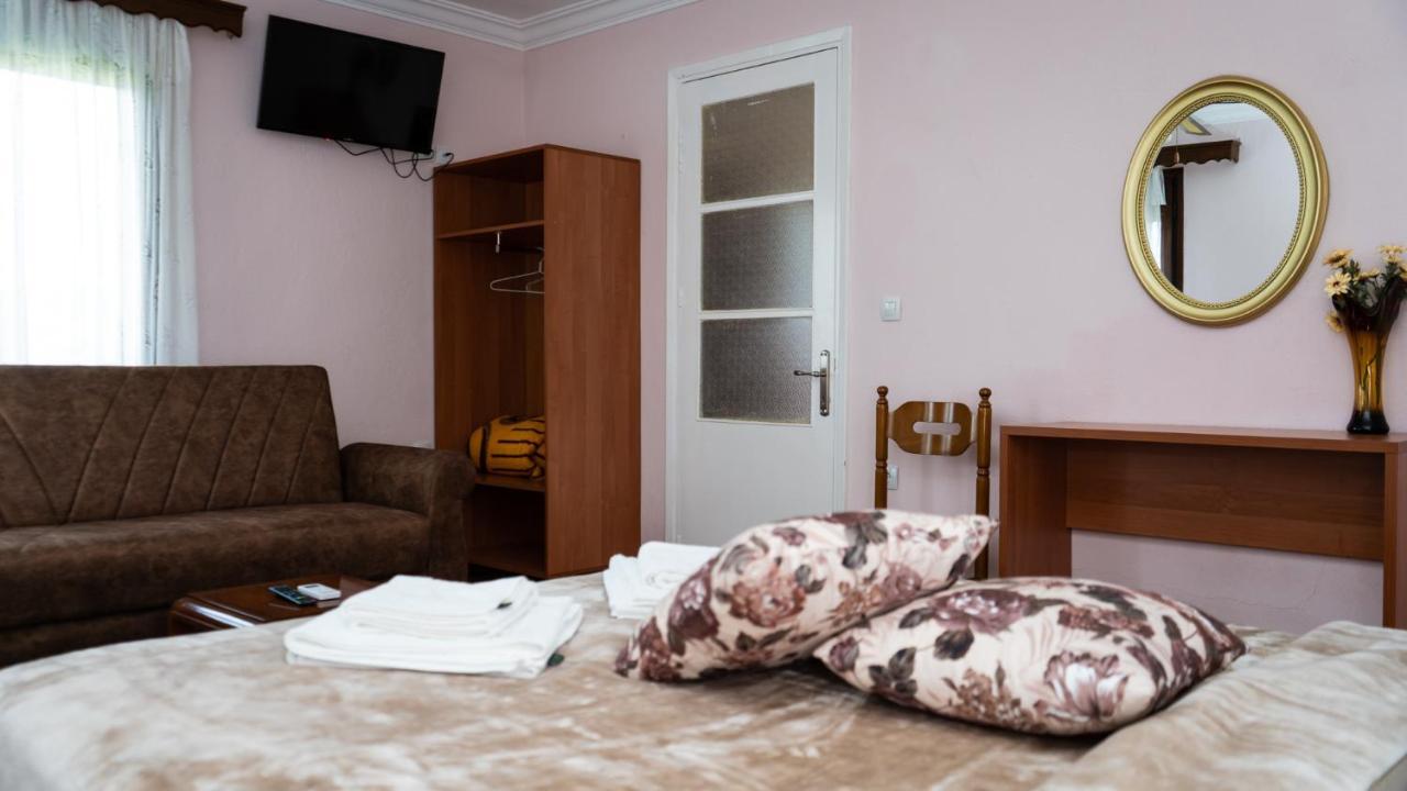 Fani'S House Under Meteora Apartment Kastraki  Exterior photo